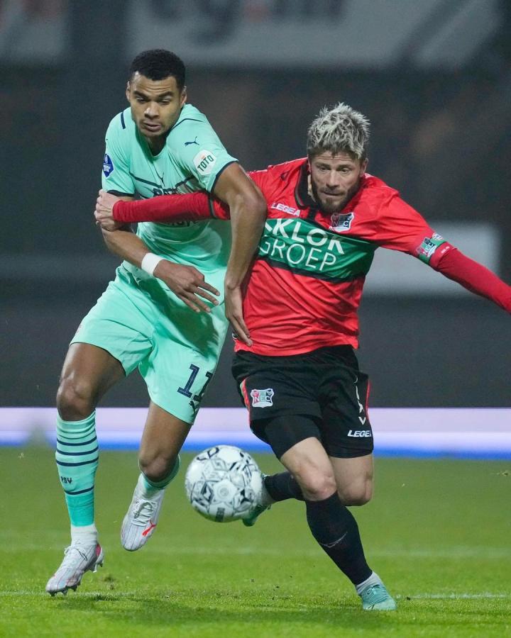 不可避免地 不可避免地