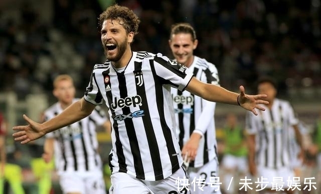 足球队庆祝 足球队庆祝